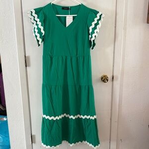 Zesica Kelly green tiered maxi dress with white rickrack trim Size XL